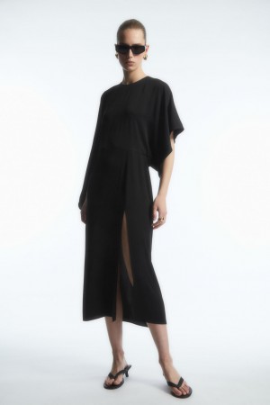 Vestido COS Asymmetric-Sleeve Draped Midi Mujer Negras España Rebajas 861DXALNV