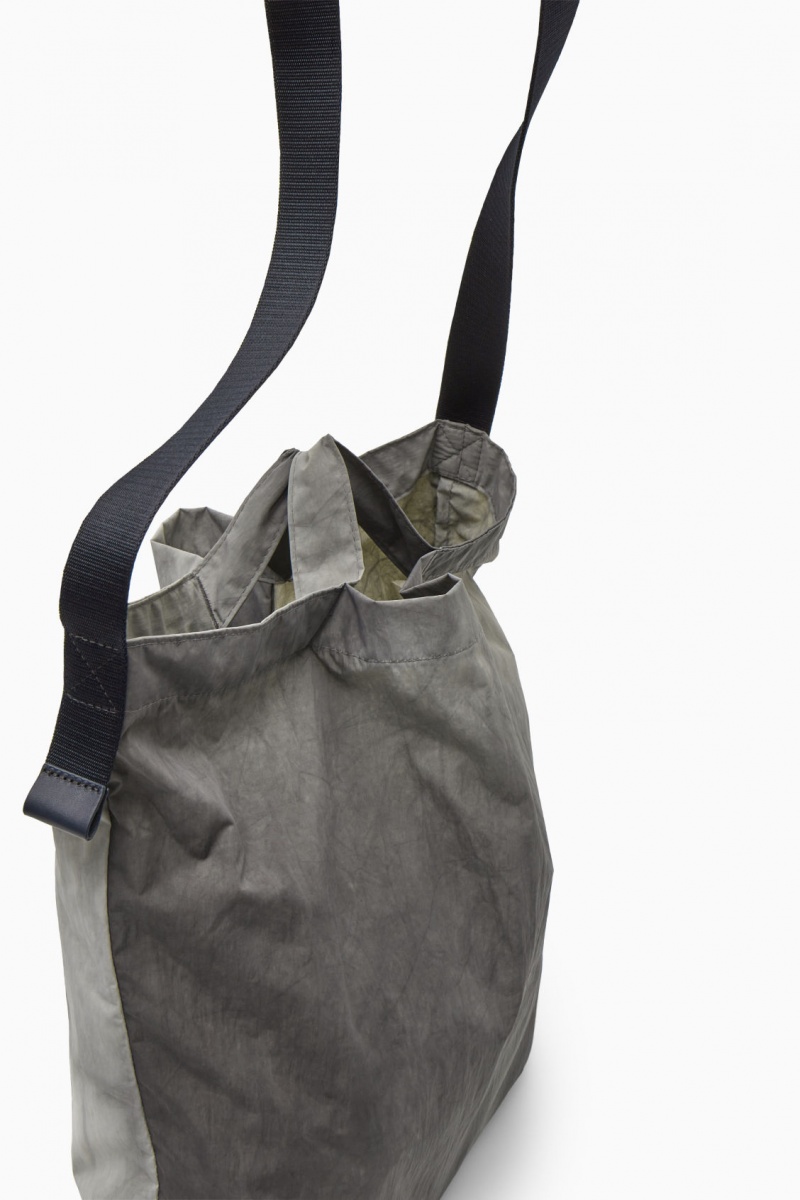 Bolso Tote COS Tie-Dye Print Packable Nylon Hombre Gris España Rebajas 619UWYLSM