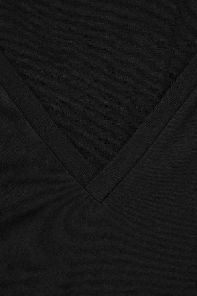 Camiseta COS V-Neck Mujer Negras España Rebajas 723RHJGBD